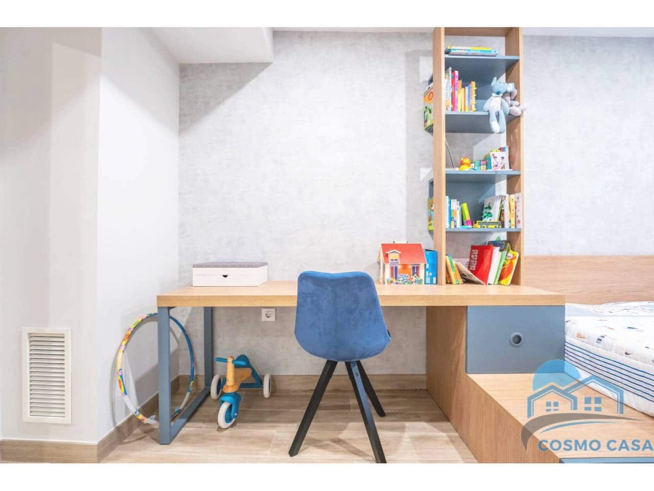 4 bedroom Flat for sale in Reus with pool garage - € 1,290,000 (Ref: 9450350)