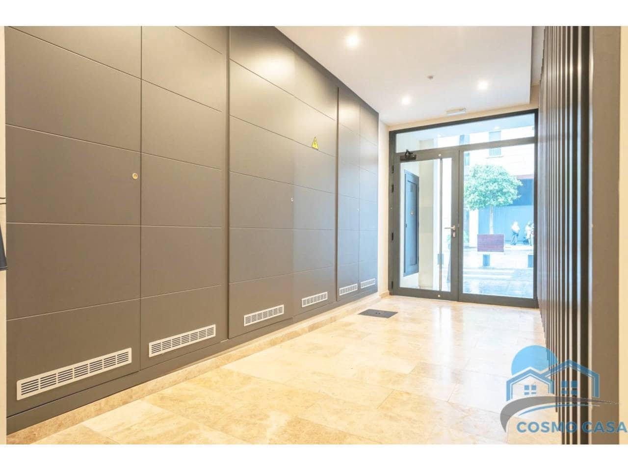 4 bedroom Flat for sale in Reus with pool garage - € 1,290,000 (Ref: 9450350)