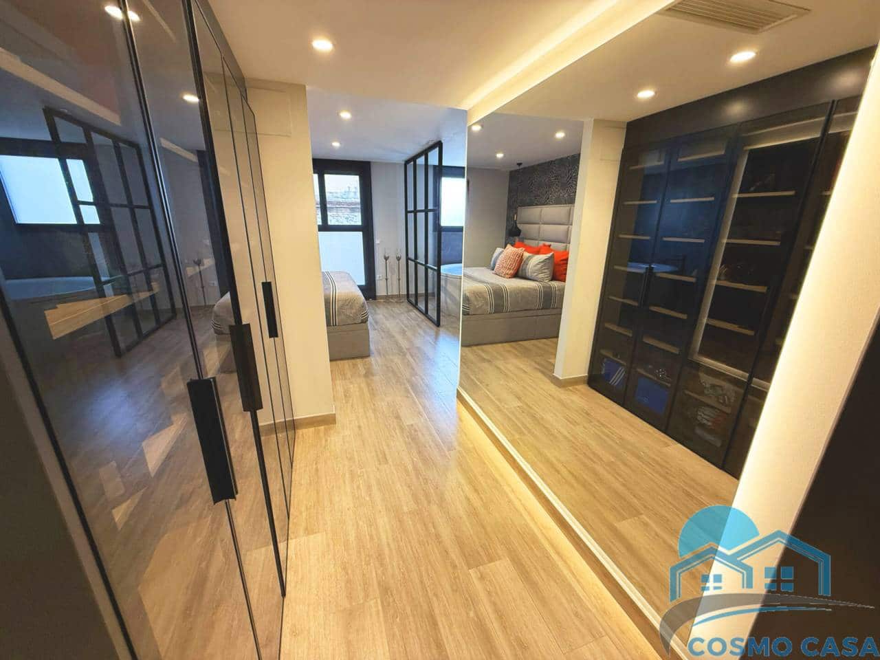 4 bedroom Flat for sale in Reus with pool garage - € 1,290,000 (Ref: 9450350)