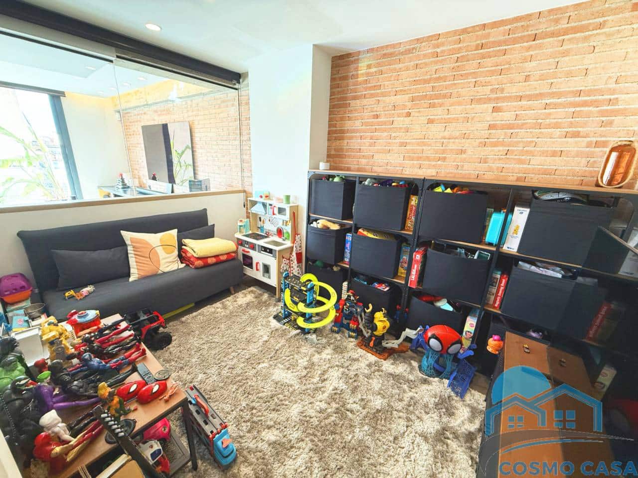 4 bedroom Flat for sale in Reus with pool garage - € 1,290,000 (Ref: 9450350)