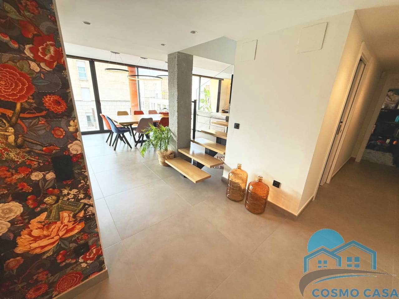 4 bedroom Flat for sale in Reus with pool garage - € 1,290,000 (Ref: 9450350)