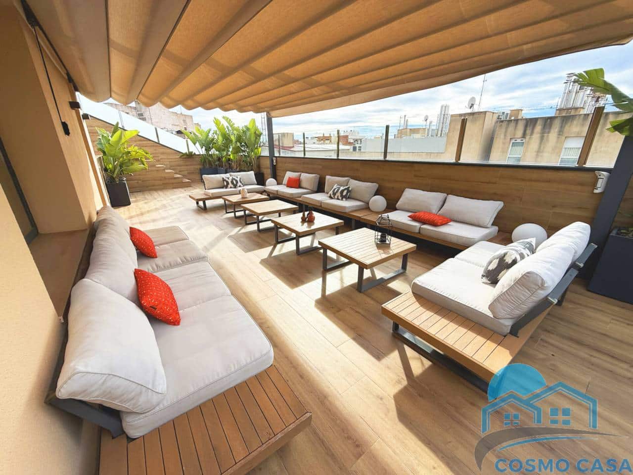 4 bedroom Flat for sale in Reus with pool garage - € 1,290,000 (Ref: 9450350)