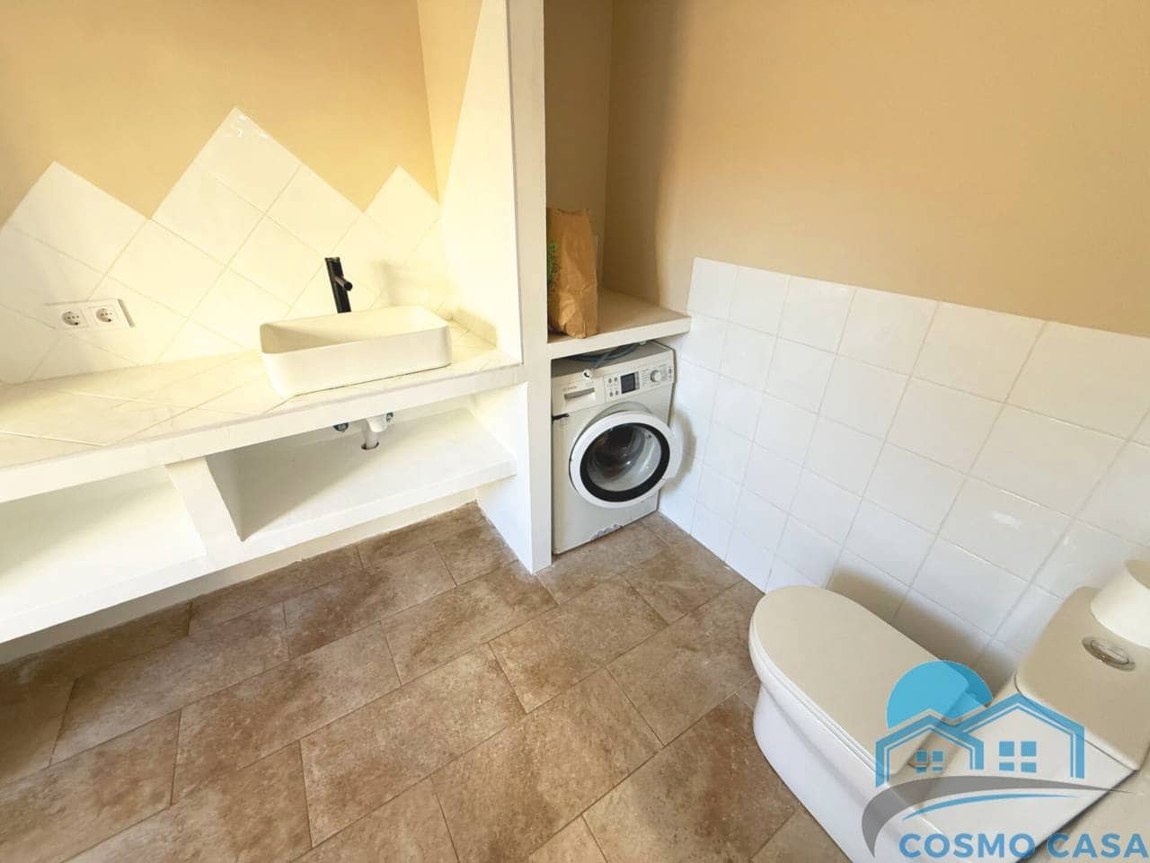 Local Comercial en Cambrils en venta con garaje - 85.000 € (Ref: 9481677)