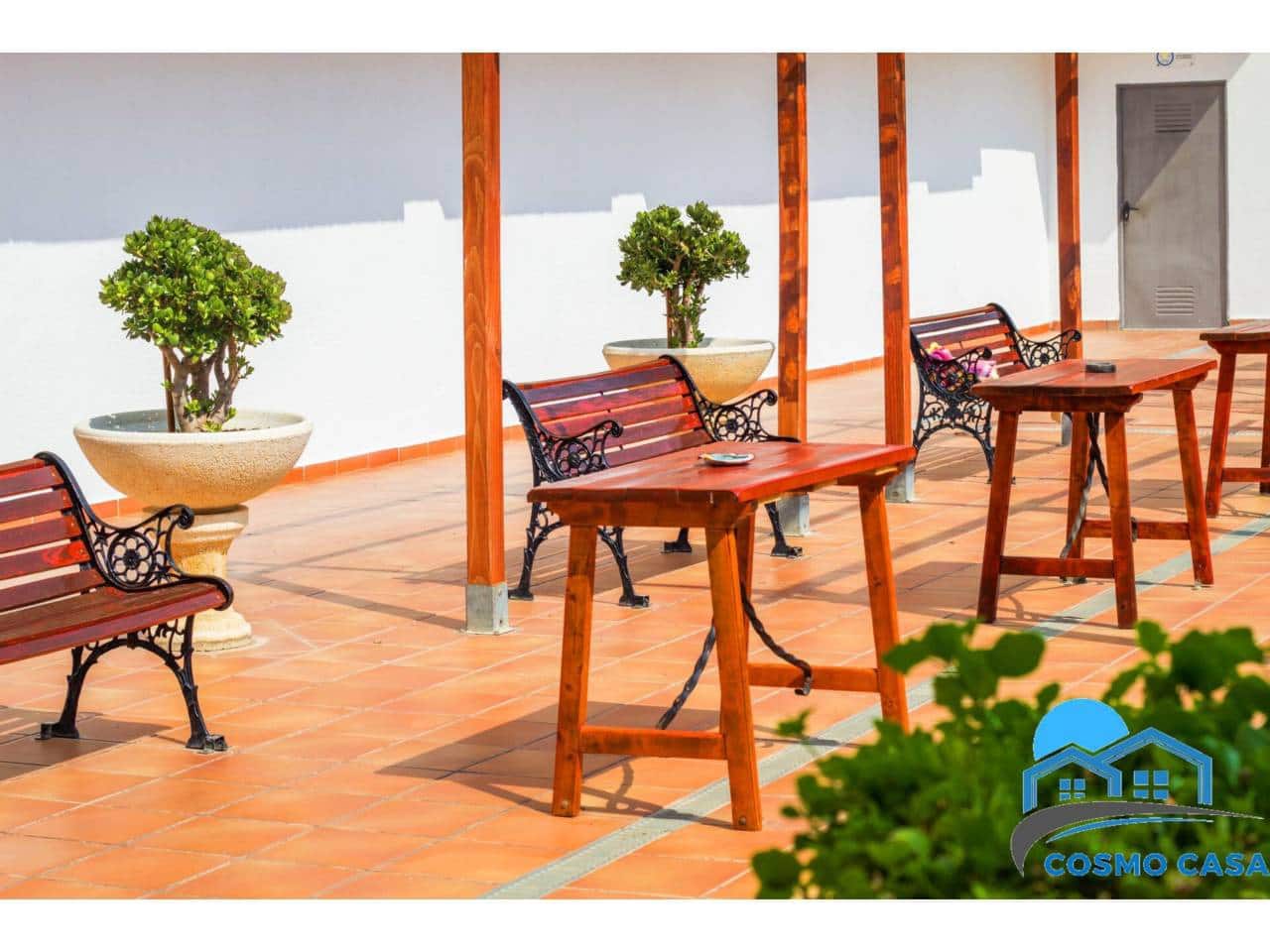 Lejlighed til salg i La Pineda med swimmingpool - € 90.000 (Ref: 9483303)