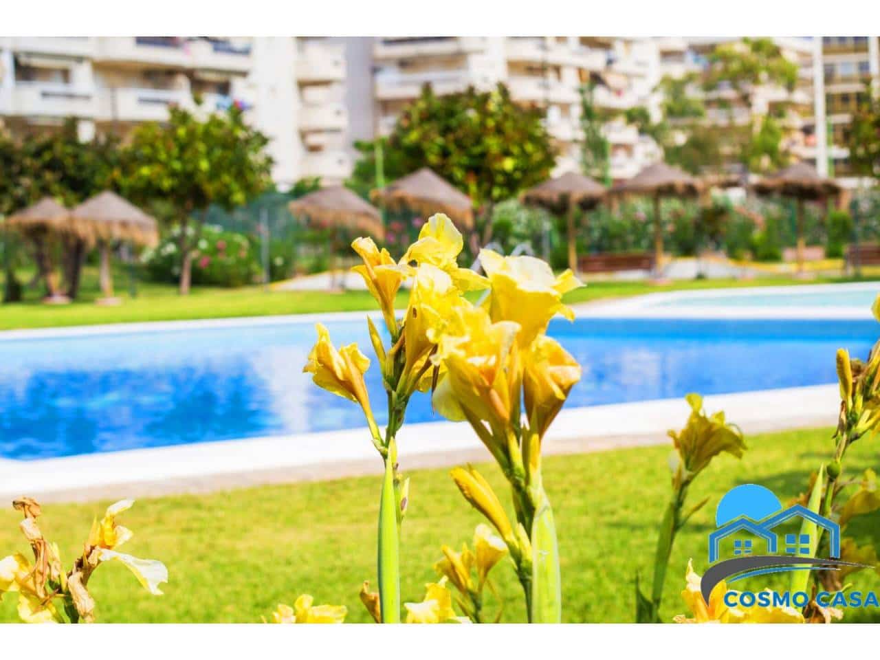 Lejlighed til salg i La Pineda med swimmingpool - € 90.000 (Ref: 9483303)