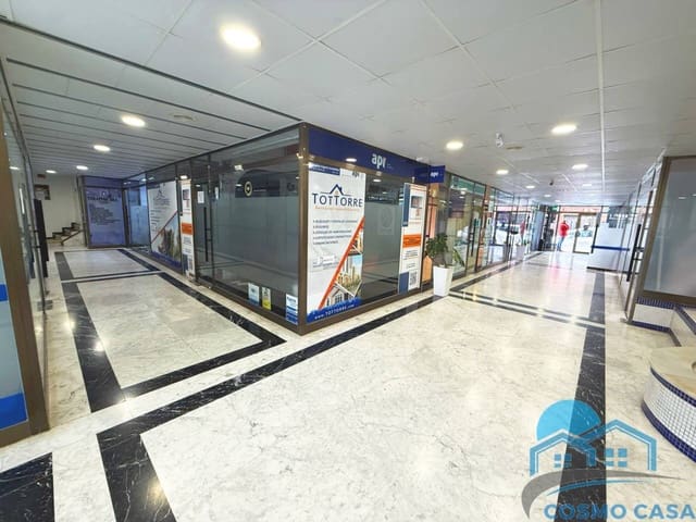 Commercieel te huur in Torredembarra - € 300 (Ref: 9503690)