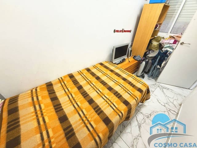 3 bedroom Apartment for sale in Tarragona city - € 135,000 (Ref: 9550516)