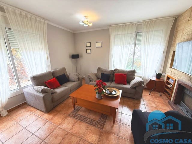 5 chambre Villa/Maison à vendre à Salou avec garage - 499 000 € (Ref: 9554490)