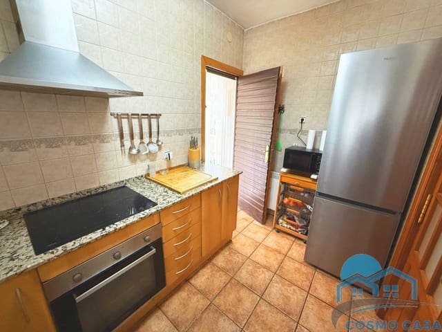 5 chambre Villa/Maison à vendre à Salou avec garage - 499 000 € (Ref: 9554490)