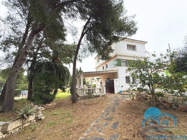 5 chambre Villa/Maison à vendre à Salou avec garage - 499 000 € (Ref: 9554490)