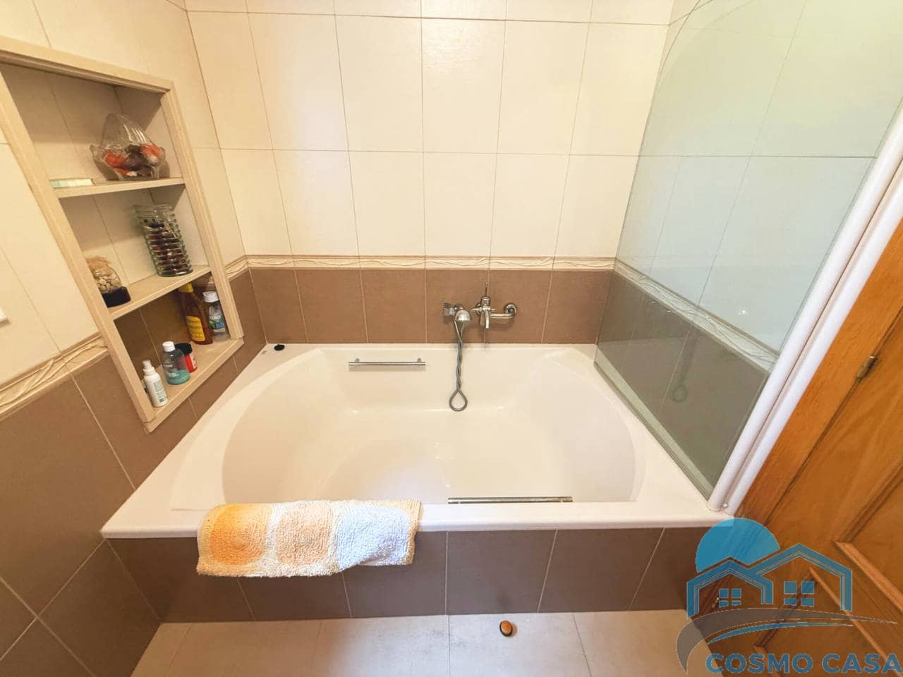 5 makuuhuone Huvila myytävänä paikassa Salou mukana 
autotalli - 499 000 € (Ref: 9554490)