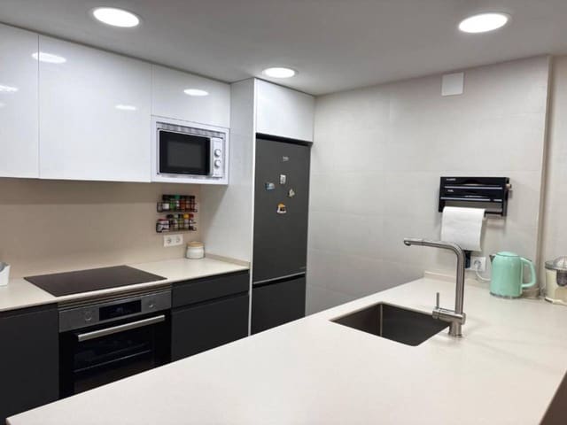 1 Zimmer Ferienwohnung in Salou mit Pool - 1.540 € (Ref: 9570349)