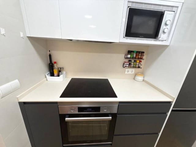 1 Zimmer Ferienwohnung in Salou mit Pool - 1.540 € (Ref: 9570349)