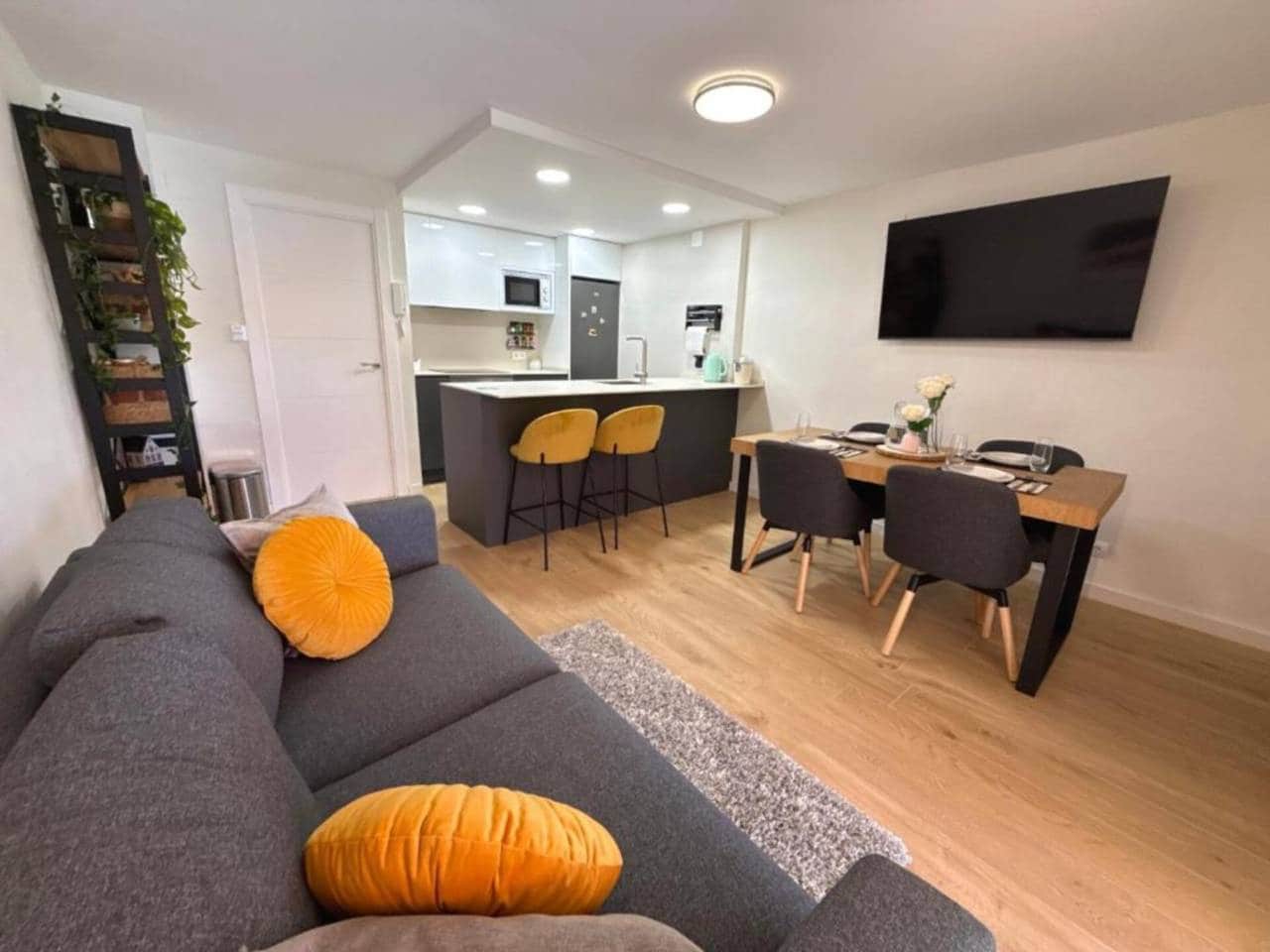 1 Zimmer Ferienwohnung in Salou mit Pool - 1.540 € (Ref: 9570349)