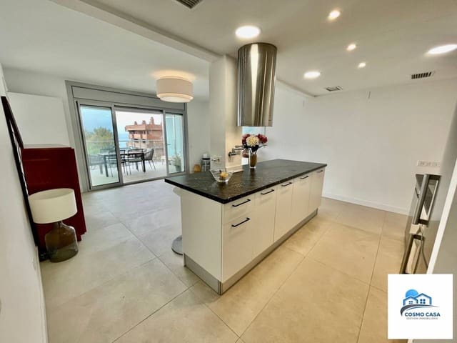 3 makuuhuone Asunto myytävänä paikassa Salou mukana uima-altaan 
autotalli - 365 000 € (Ref: 9658137)