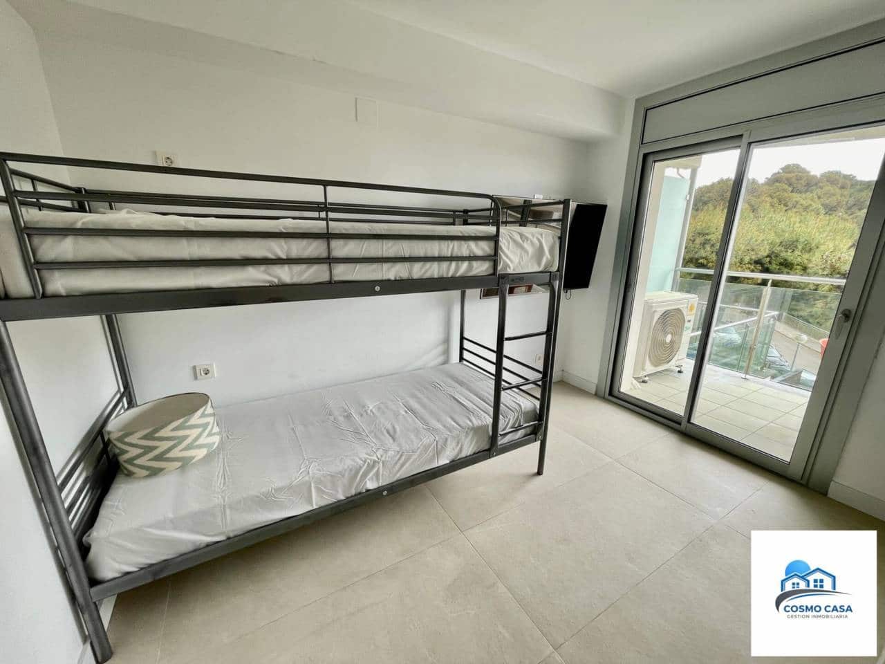 3 sovrum Lägenhet till salu i Salou med pool garage - 365 000 € (Ref: 9658137)