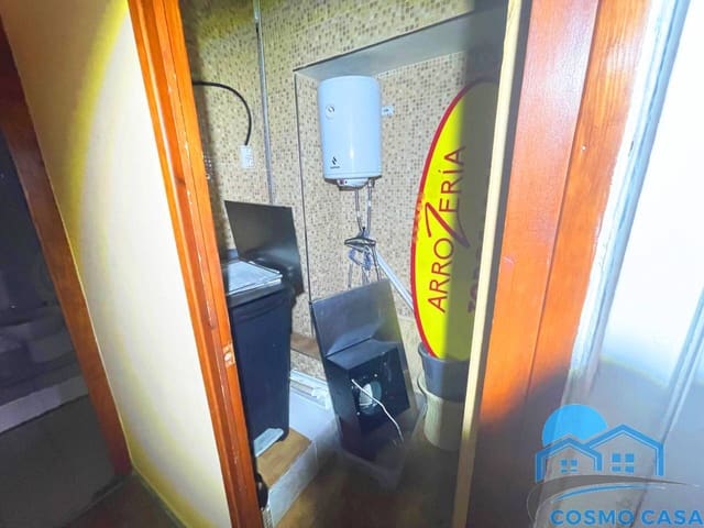 Erhverv til salg i Salou - € 130.000 (Ref: 9751485)