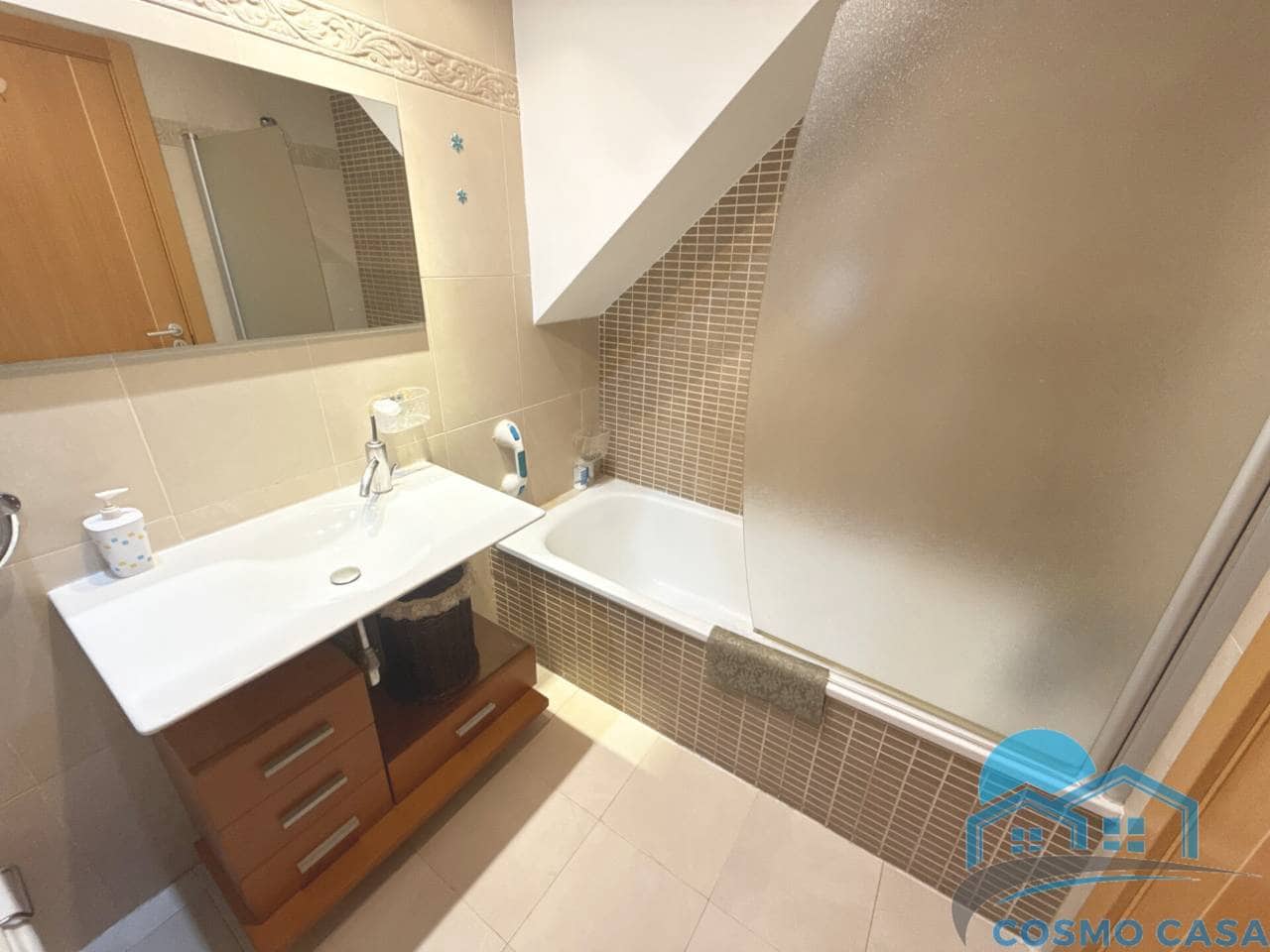 Ático de 4 habitaciones en Salou en venta con piscina garaje - 399.000 € (Ref: 9810944)