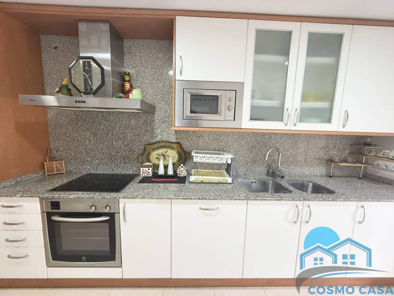 Ático de 4 habitaciones en Salou en venta con piscina garaje - 399.000 € (Ref: 9810944)
