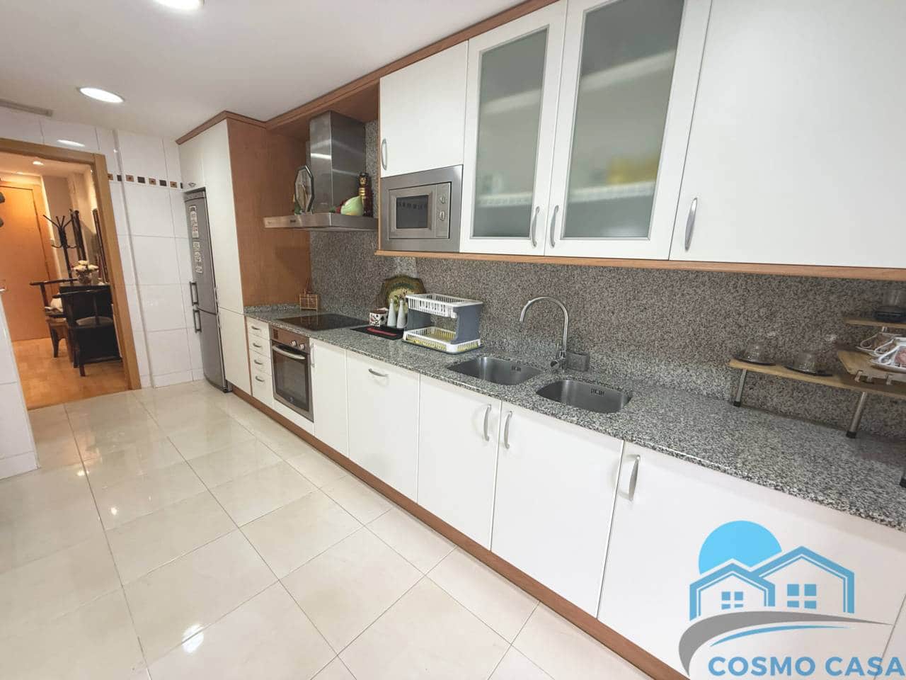 Ático de 4 habitaciones en Salou en venta con piscina garaje - 399.000 € (Ref: 9810944)