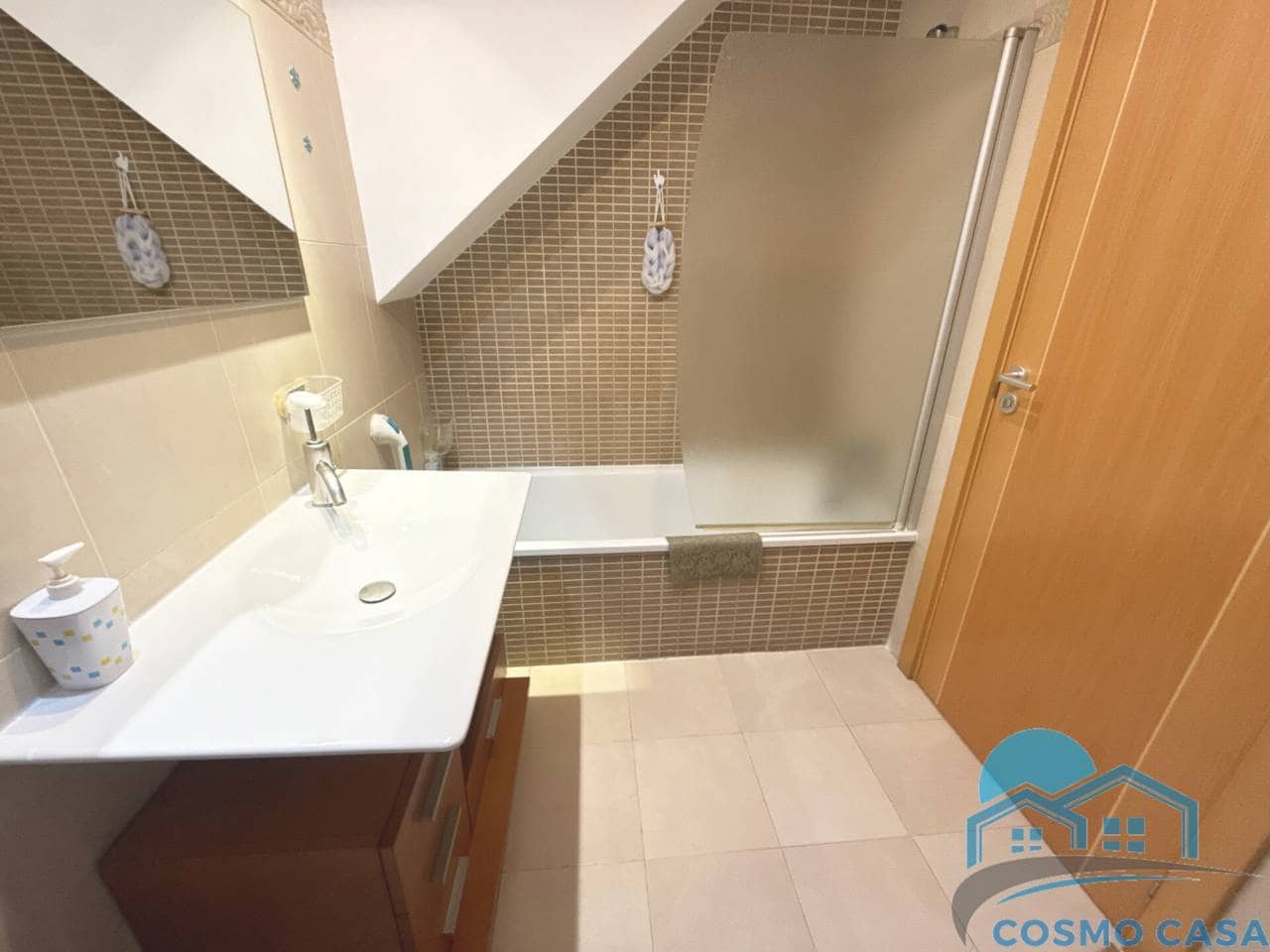 Ático de 4 habitaciones en Salou en venta con piscina garaje - 399.000 € (Ref: 9810944)