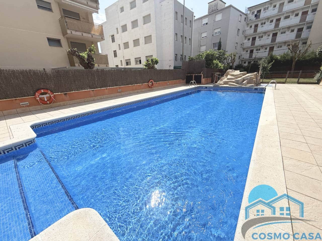 Ático de 4 habitaciones en Salou en venta con piscina garaje - 399.000 € (Ref: 9810944)