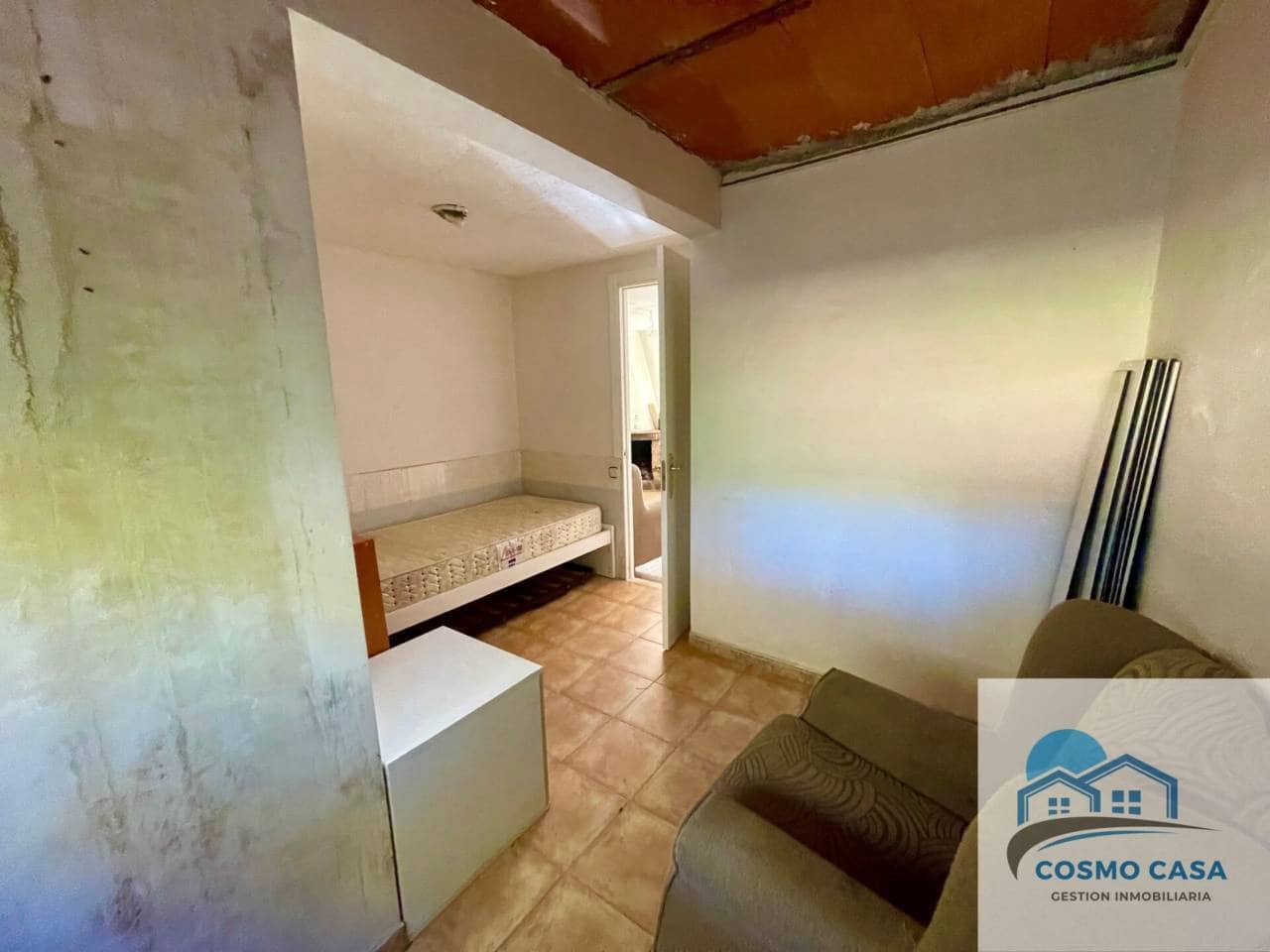 Finca/Country House for sale in Tarragona city - € 220,000 (Ref: 9835075)