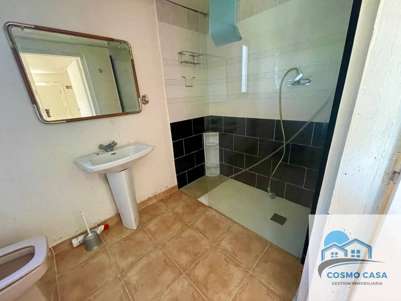 Finca/Country House for sale in Tarragona city - € 220,000 (Ref: 9835075)
