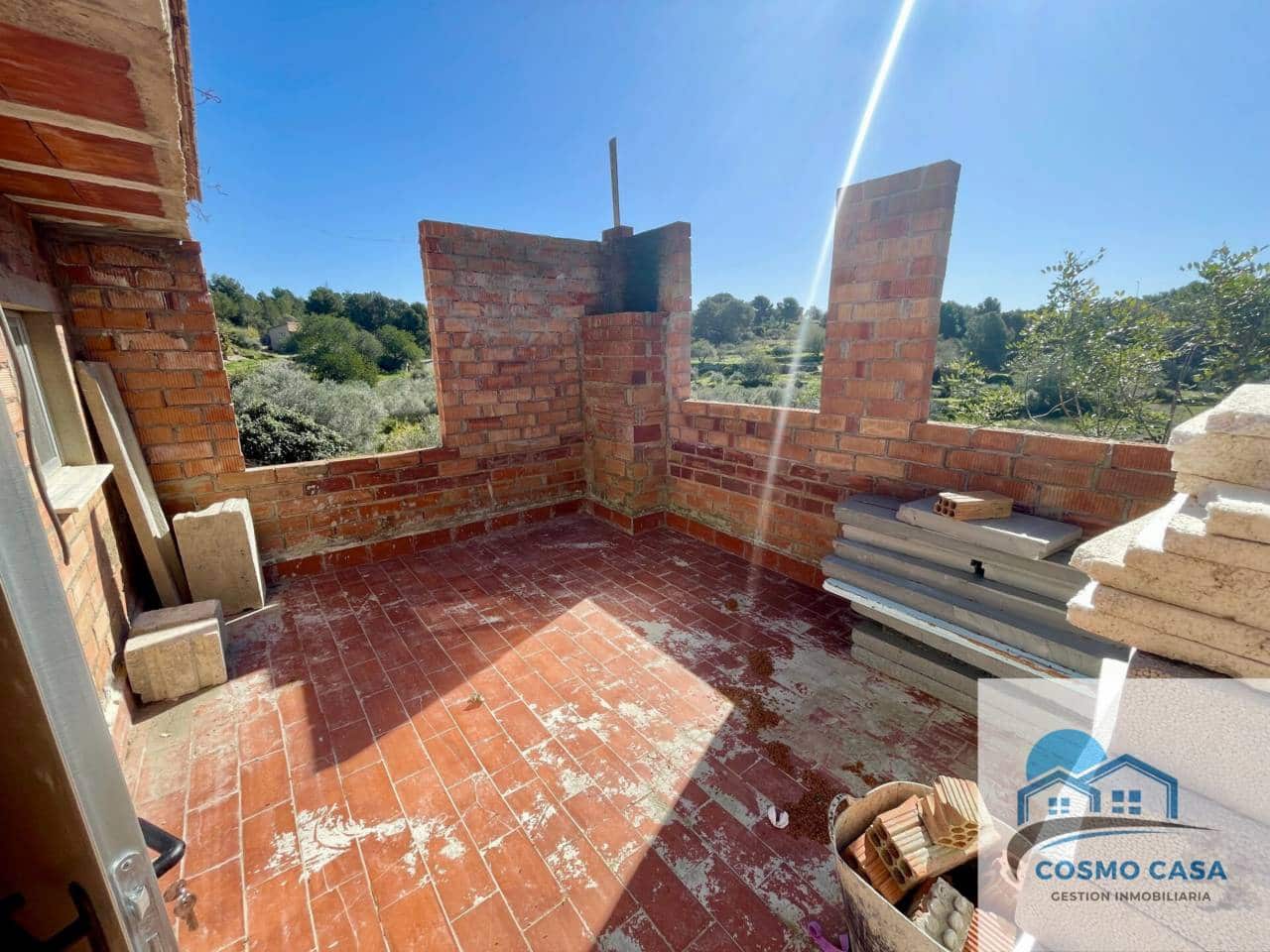 Finca/Country House for sale in Tarragona city - € 220,000 (Ref: 9835075)