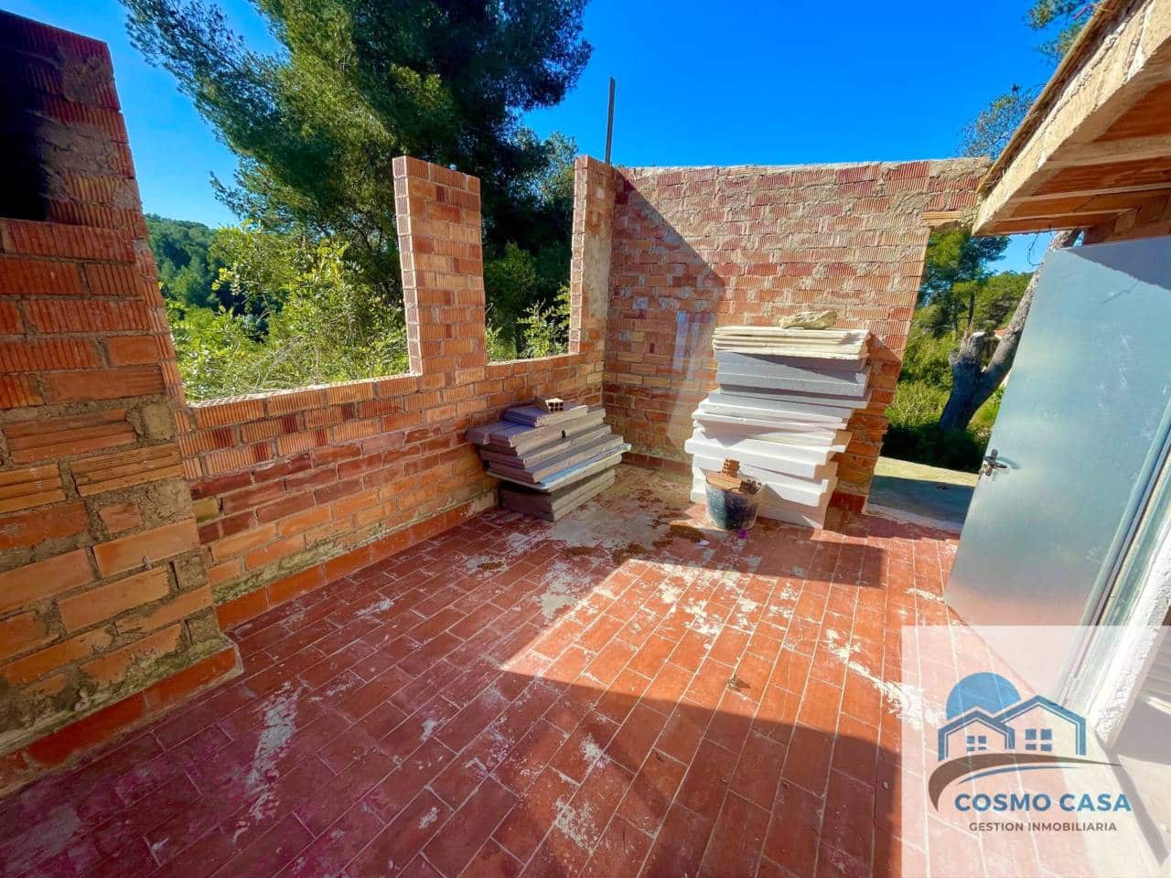 Finca/Country House for sale in Tarragona city - € 220,000 (Ref: 9835075)