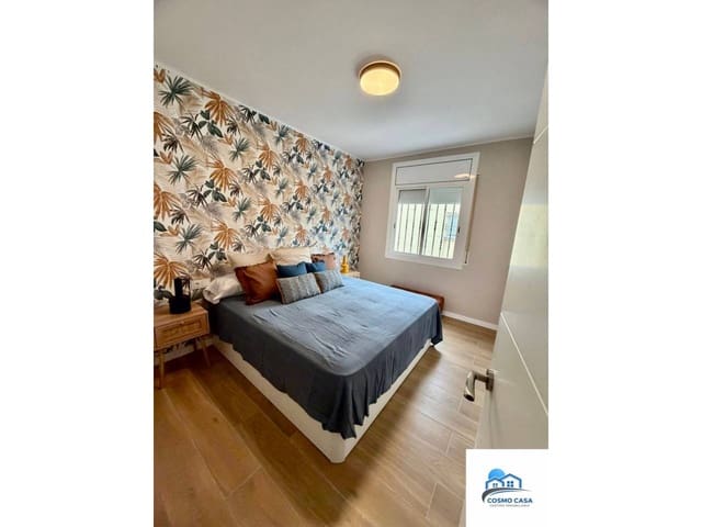 Ático de 2 habitaciones en Cambrils en venta con garaje - 350.000 € (Ref: 9872882)
