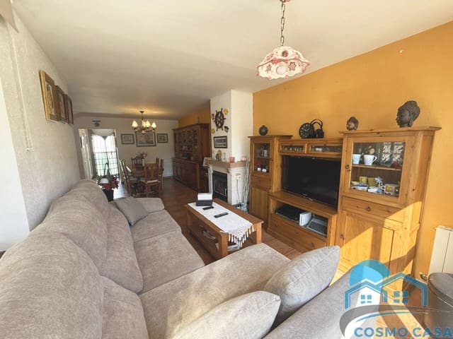 3 soveværelse Villa til salg i Cambrils med garage - € 325.000 (Ref: 9889658)