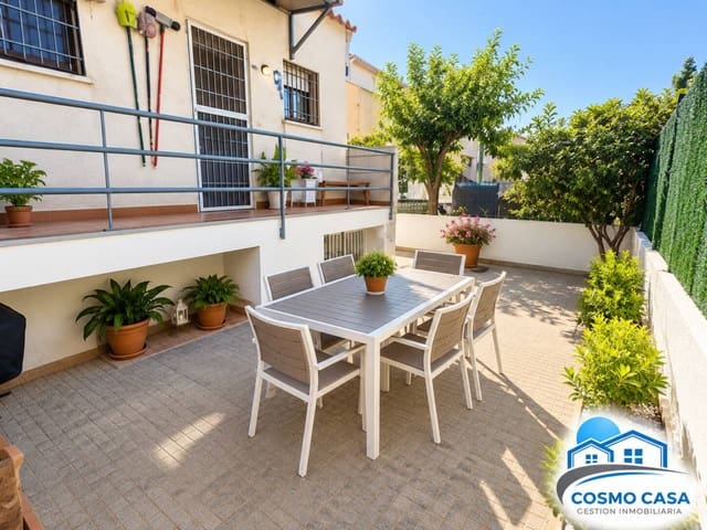 3 slaapkamer Villa te koop in Cambrils met garage - € 325.000 (Ref: 9889658)