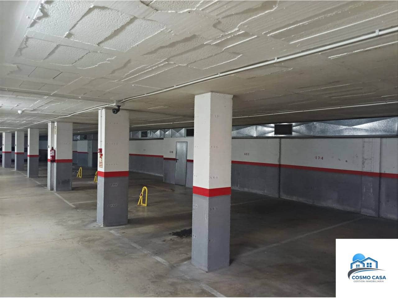 Piso de 1 habitación en Salou en venta con piscina garaje - 155.000 € (Ref: 9921616)