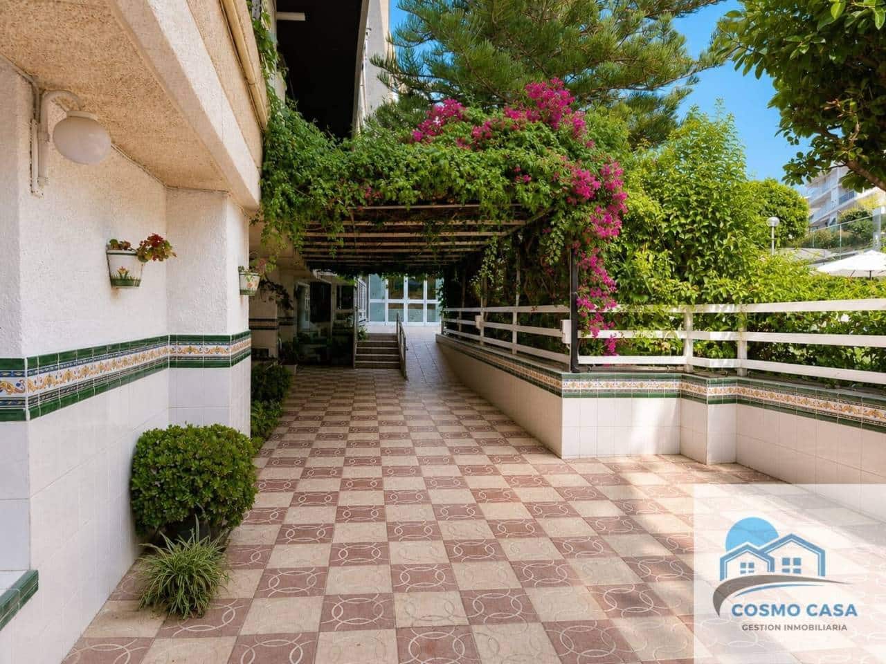 2 soveværelse Lejlighed til salg i Salou med swimmingpool - € 275.000 (Ref: 9981715)