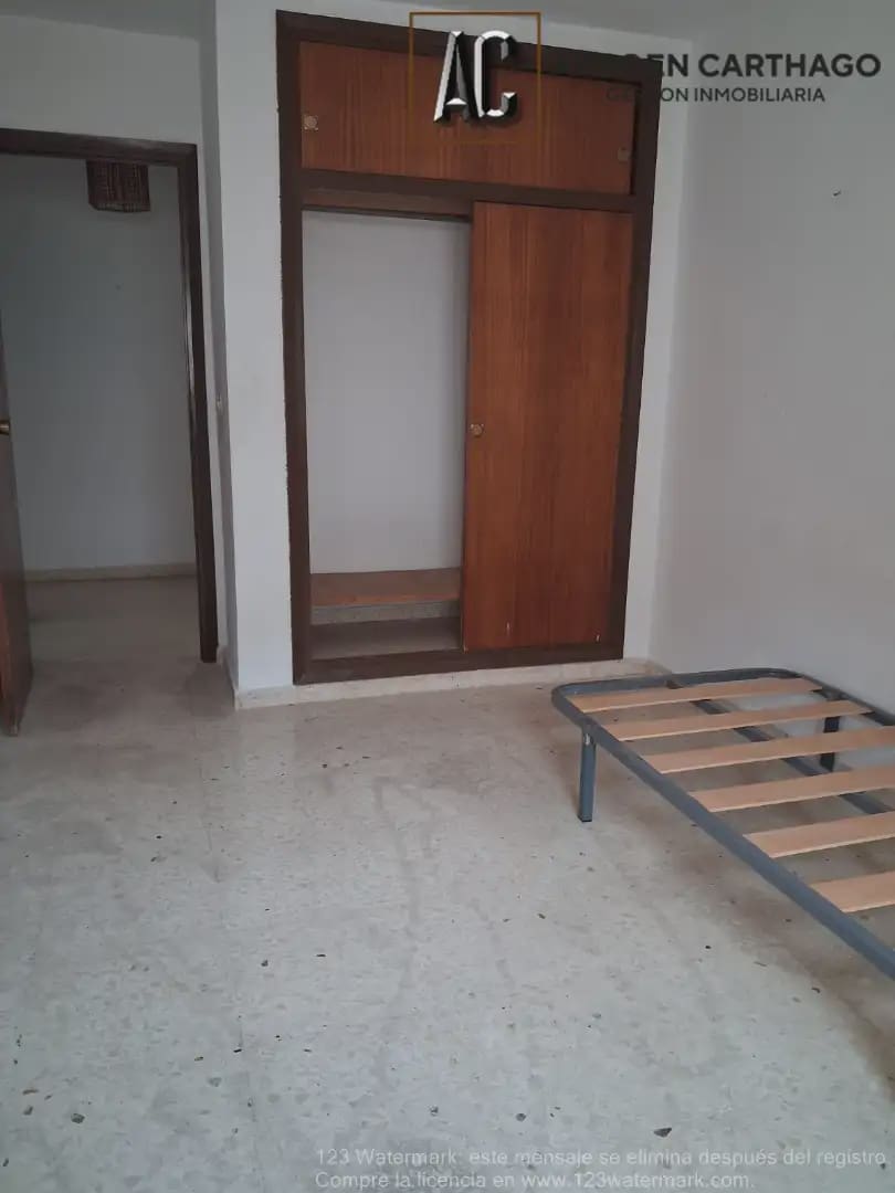 3 slaapkamer Flat te koop in Los Alcazares met garage - € 132.000 (Ref: 9843843)