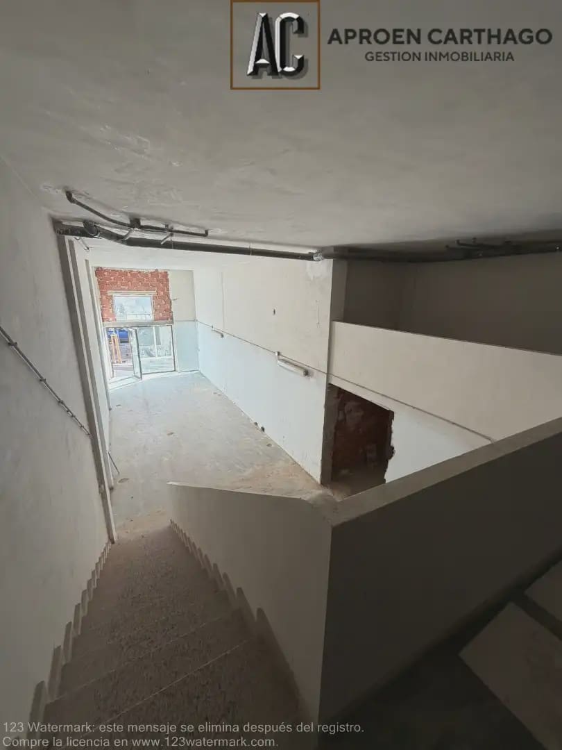 Erhverv til leje i Cartagena - € 2.000 (Ref: 9843844)