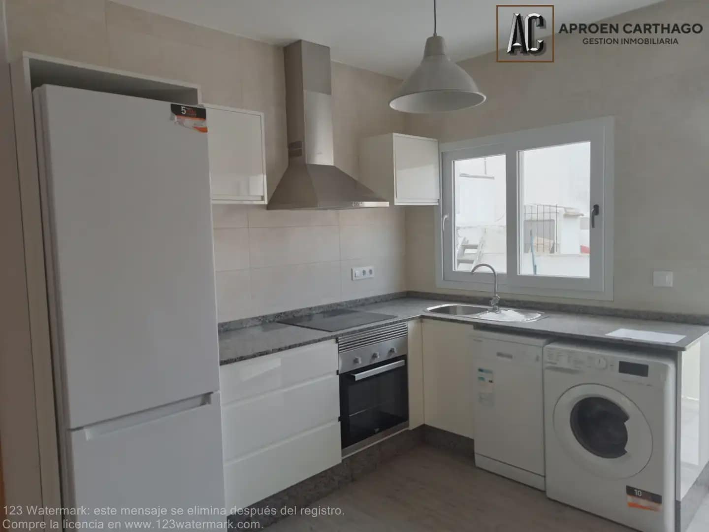 2 slaapkamer Flat te koop in Los Alcazares - € 159.900 (Ref: 9843846)