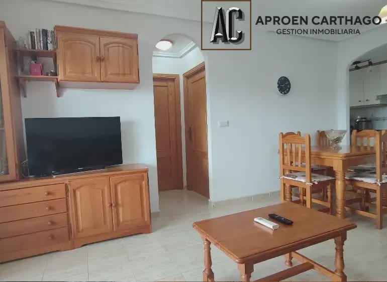 2 soveværelse Lejlighed til salg i La Manga del Mar Menor med swimmingpool garage - € 170.000 (Ref: 9843850)