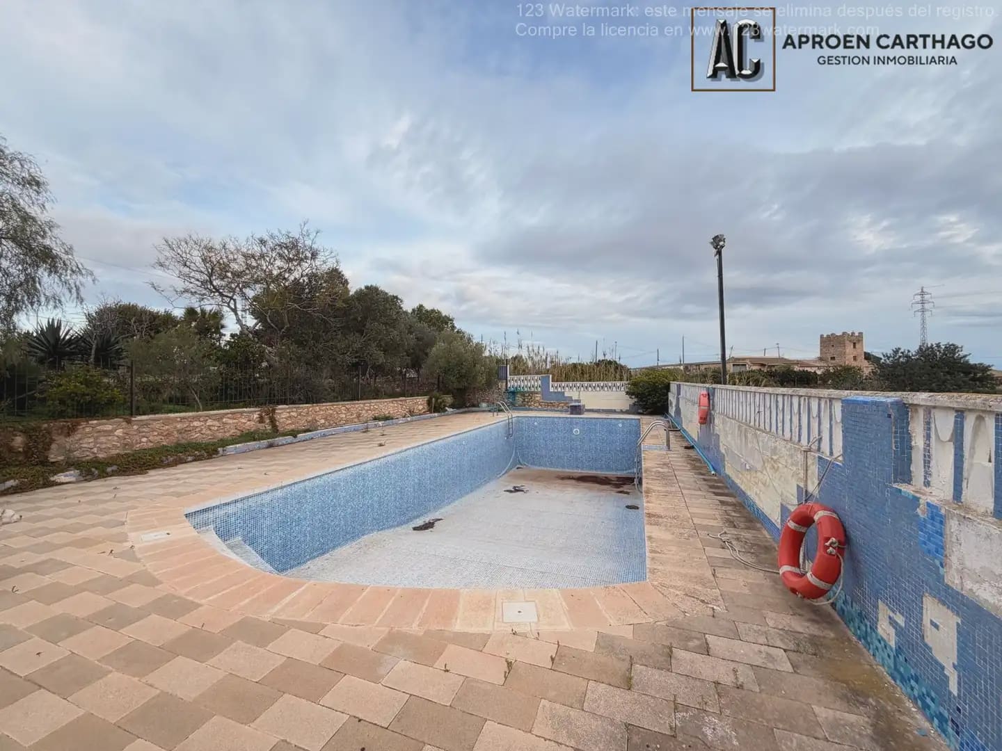 5 bedroom Finca/Country House for sale in Perin with pool garage - € 470,000 (Ref: 9843857)