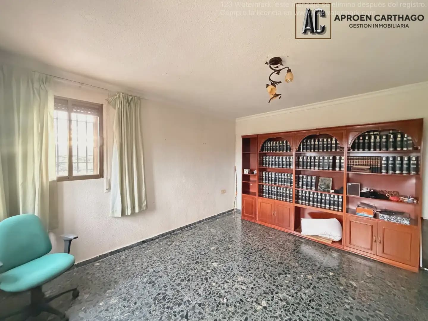 5 bedroom Finca/Country House for sale in Perin with pool garage - € 470,000 (Ref: 9843857)