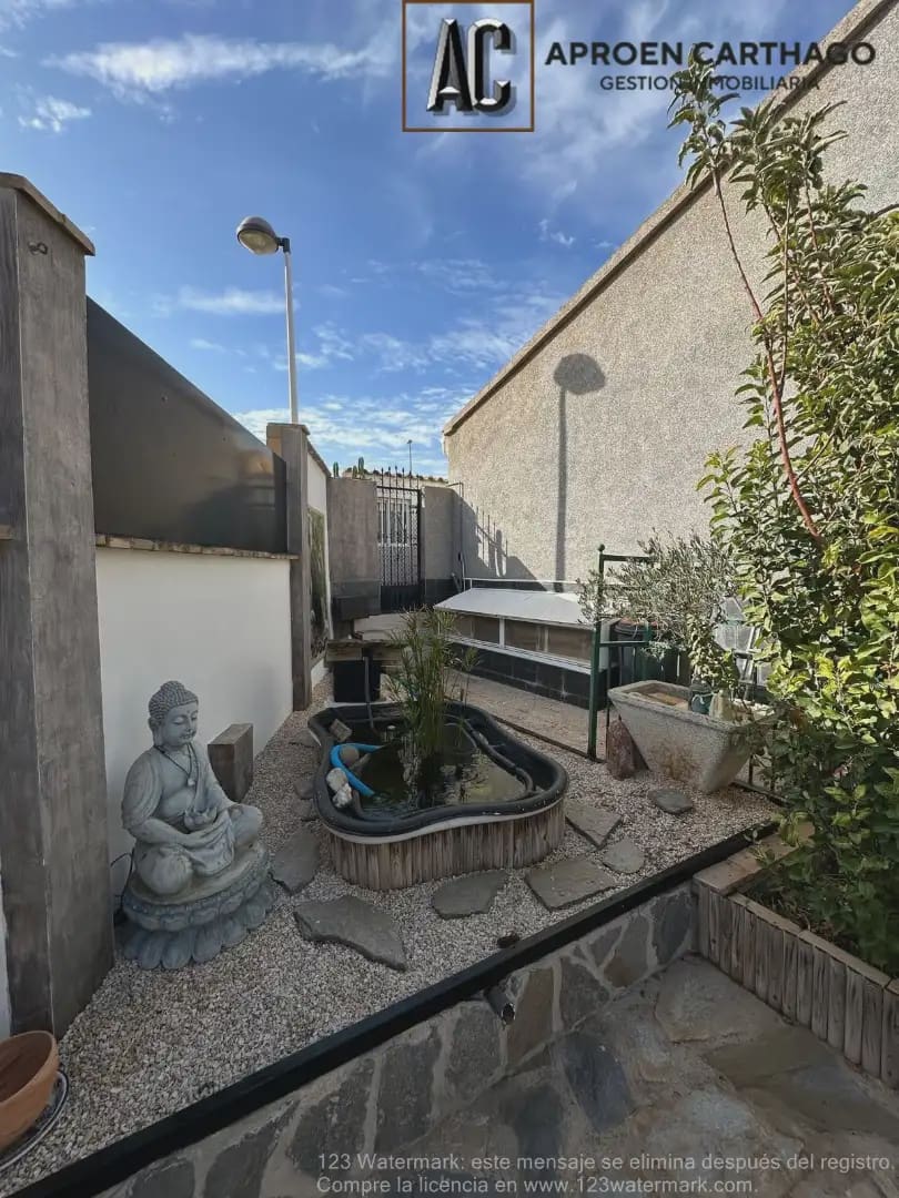 Chalet de 3 habitaciones en Cartagena en venta con garaje - 290.000 € (Ref: 9843859)