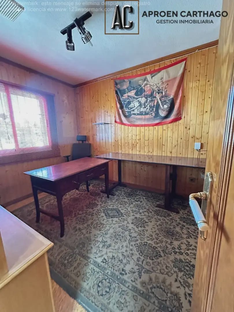 Chalet de 3 habitaciones en Cartagena en venta con garaje - 290.000 € (Ref: 9843859)