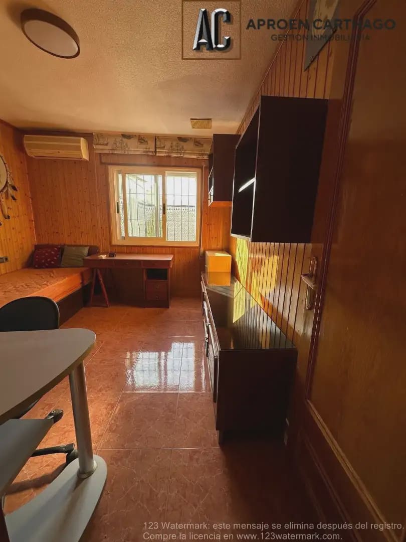 Chalet de 3 habitaciones en Cartagena en venta con garaje - 290.000 € (Ref: 9843859)