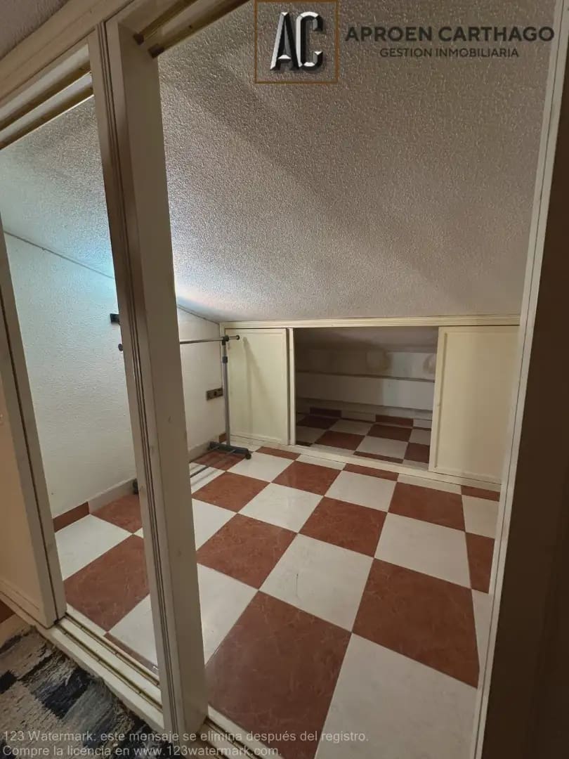 Chalet de 3 habitaciones en Cartagena en venta con garaje - 290.000 € (Ref: 9843859)