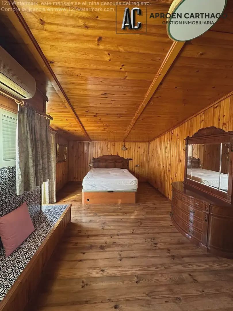 Chalet de 3 habitaciones en Cartagena en venta con garaje - 290.000 € (Ref: 9843859)