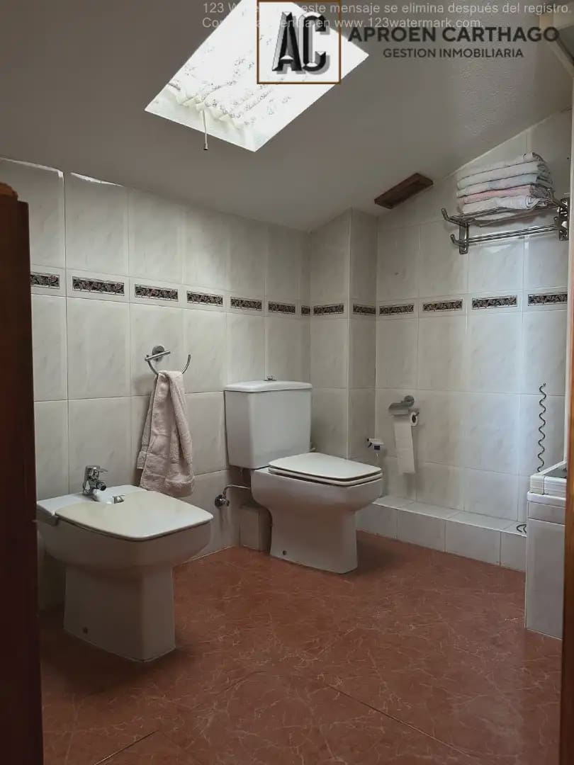 Chalet de 3 habitaciones en Cartagena en venta con garaje - 290.000 € (Ref: 9843859)