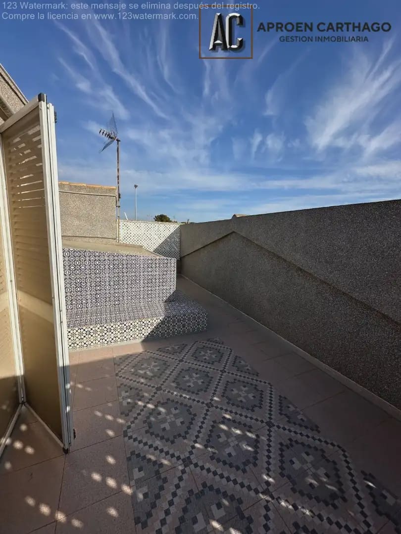 Chalet de 3 habitaciones en Cartagena en venta con garaje - 290.000 € (Ref: 9843859)