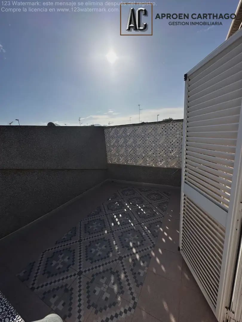 Chalet de 3 habitaciones en Cartagena en venta con garaje - 290.000 € (Ref: 9843859)