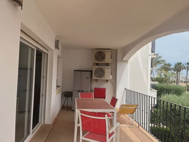 Piso de 2 habitaciones en La Torre Golf Resort, Torre-Pacheco en alquiler con piscina garaje - 820 € (Ref: 9850520)